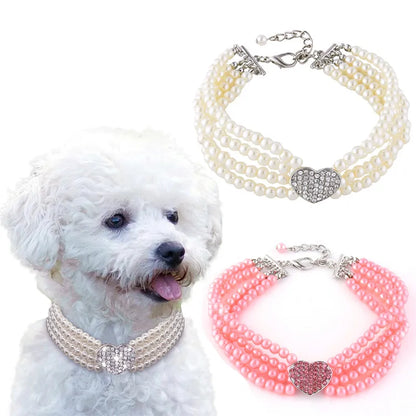 Collier multi-rangs de perles pour petit chien avec pendentif cœur