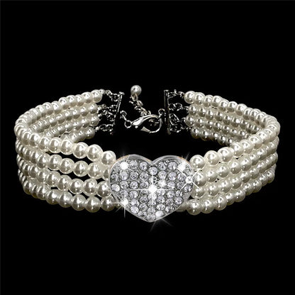 Collier multi-rangs de perles pour petit chien avec pendentif cœur
