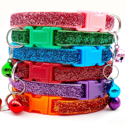 Collier pailleté petit chien clochette