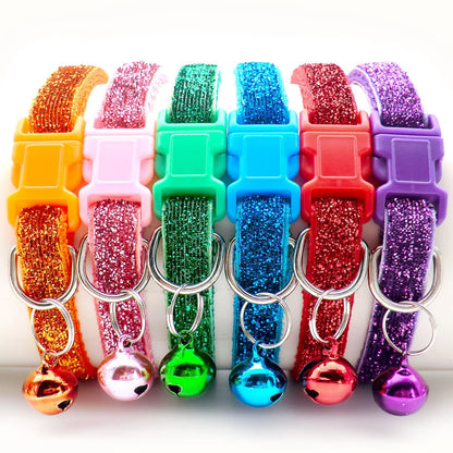 Collier pailleté petit chien clochette