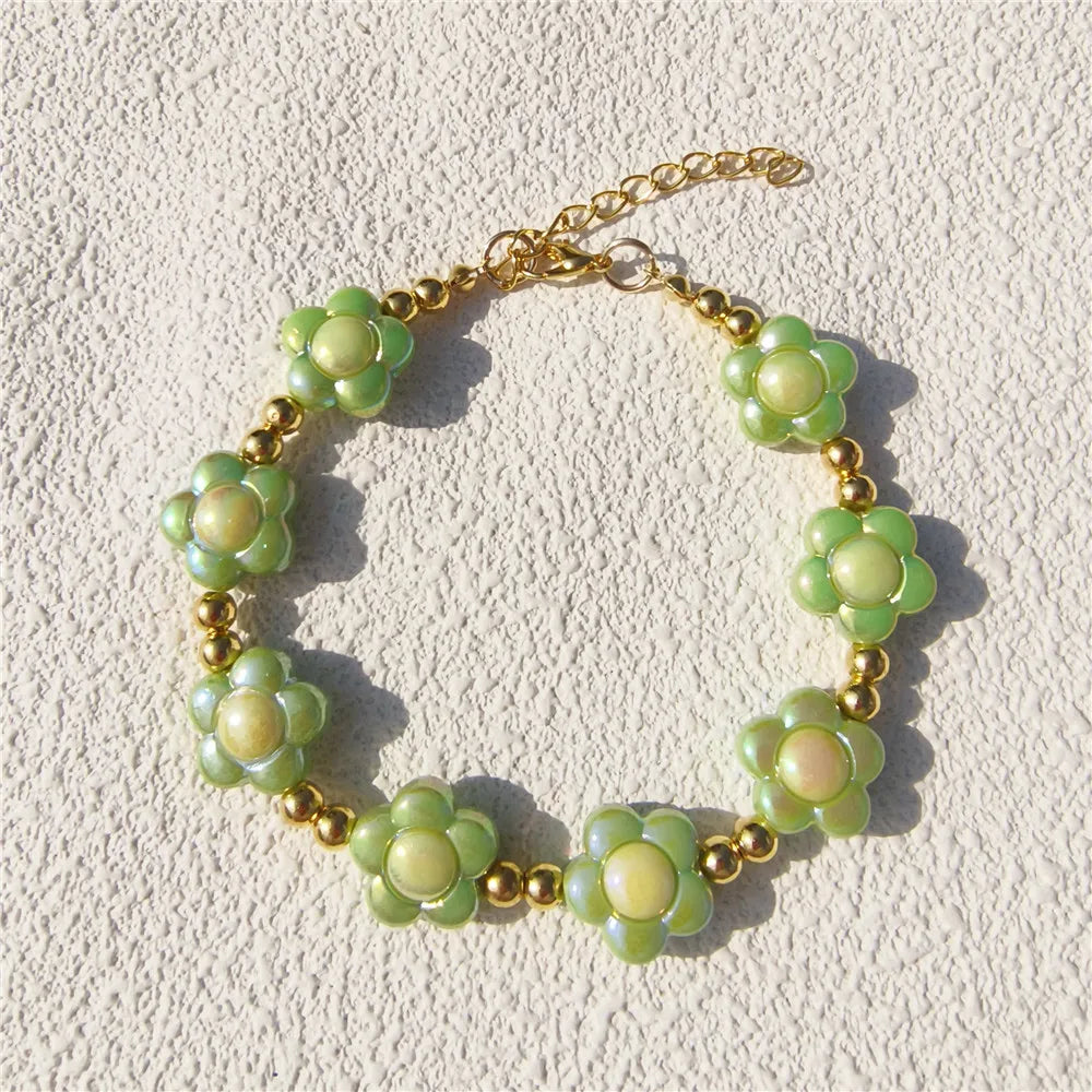 Collier pour petit chien à perles et fleurs pastel