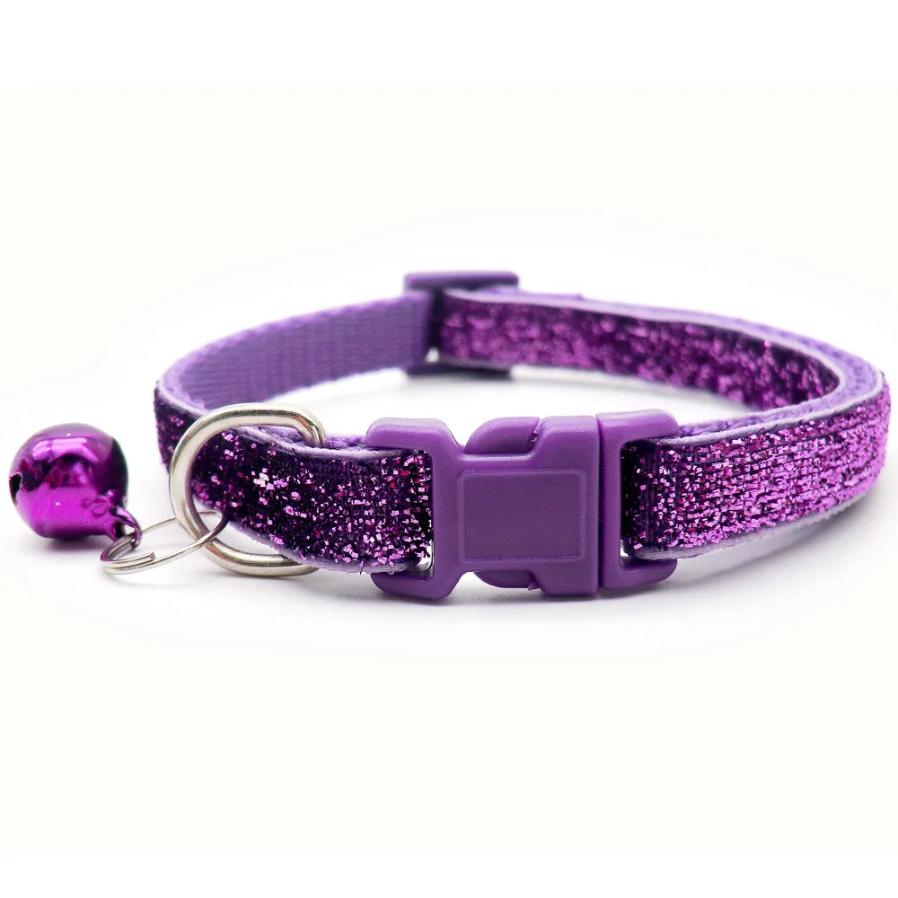 Collier pailleté petit chien clochette