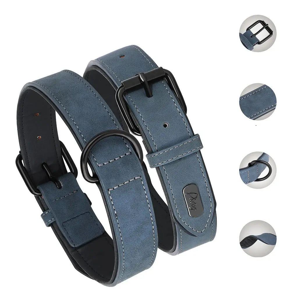 Principales caractéristiques du collier bleu pour chien en PU cuir avec mousqueton métal présenté sur un fond blanc.