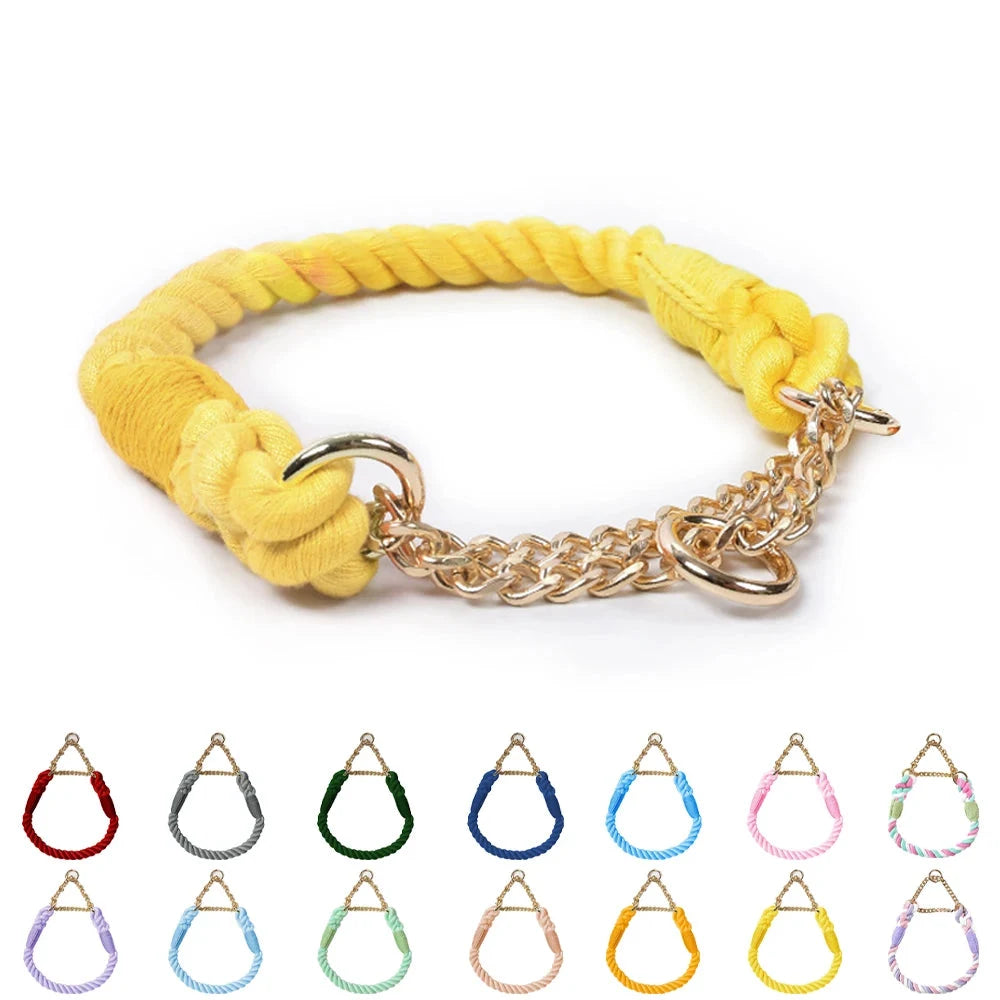 Présentation complète des différents coloris du collier pour chien en corde tressée avec chaîne réglable.
