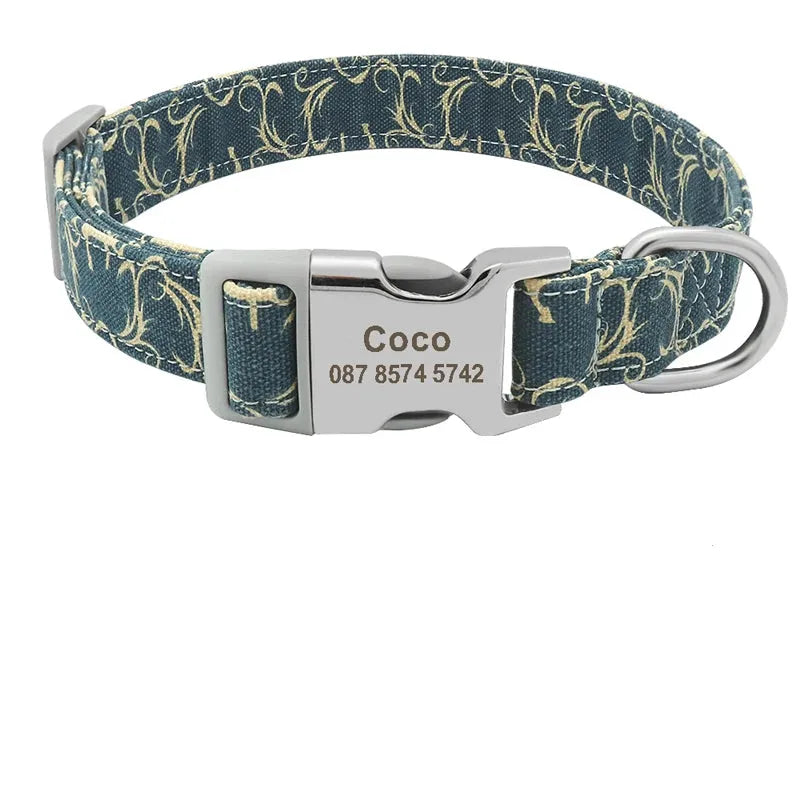 Collier personnalisé pour chien en nylon vert bleu imprimé avec boucle métal gravée Coco.