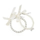 Deux colliers bijou pour chien en perles blanches avec ruban et pendentif os décoratif.