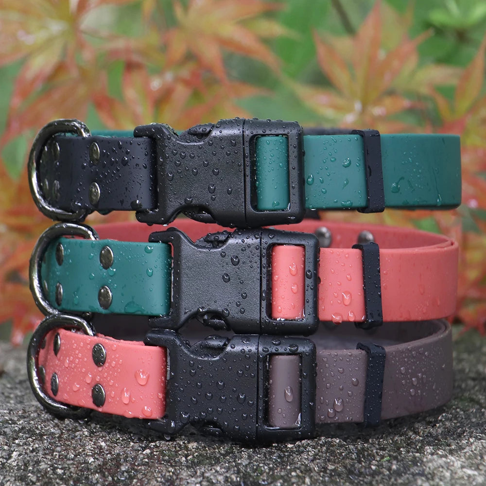Comparatif de colliers de nage pour chien en PVC bicolore empliés.
