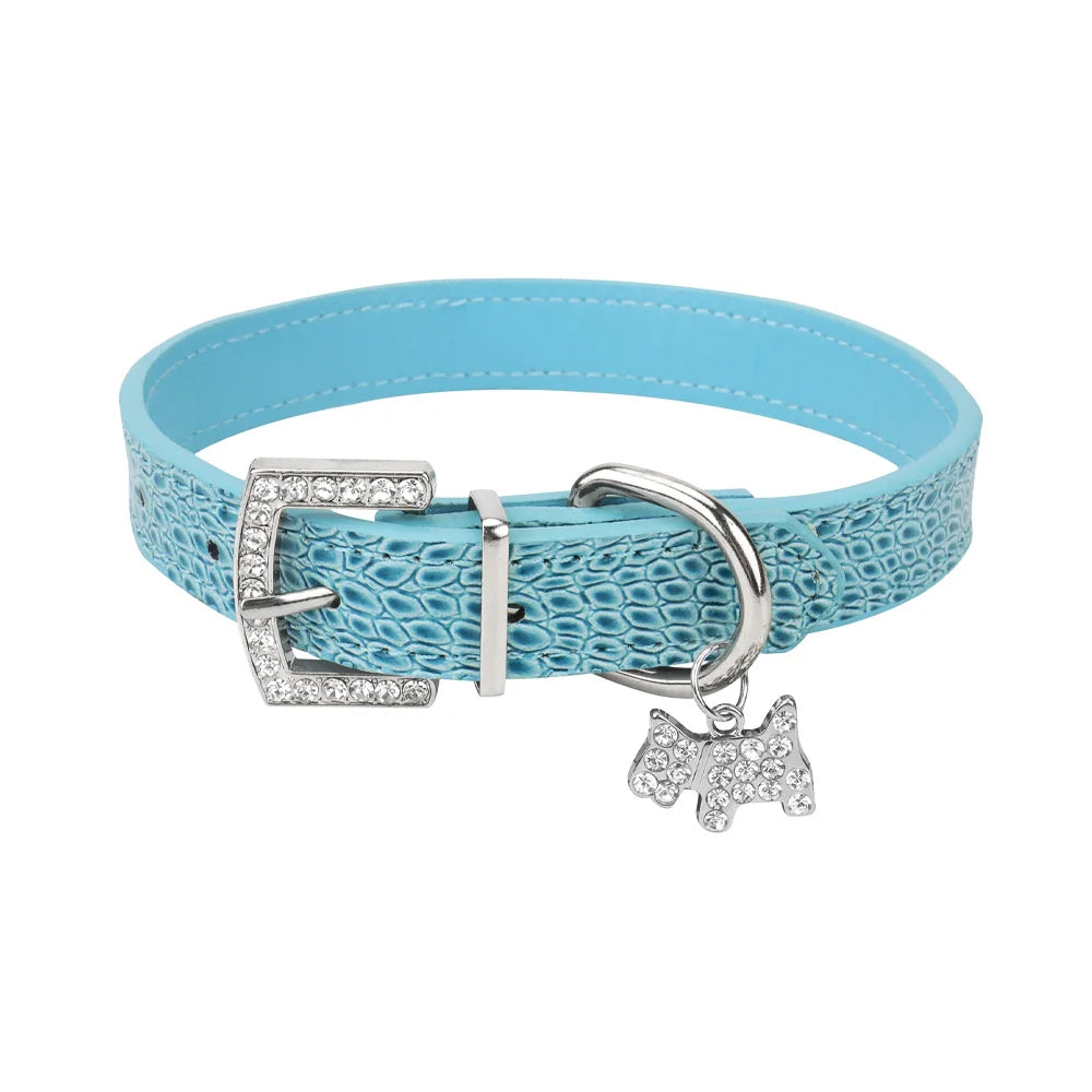 Collier élégant pour chien en cuir PU bleu avec pendentif chiot en strass.