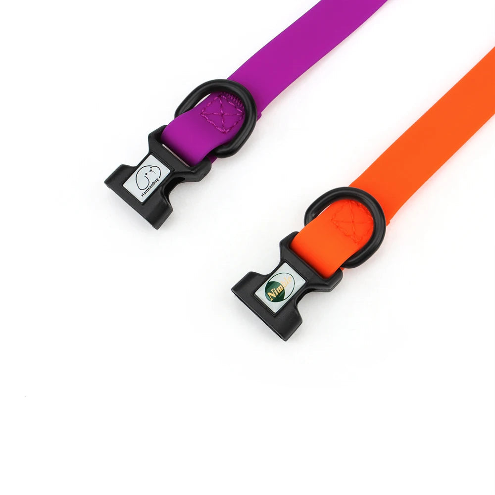Deux motifs de logo possibles sur le collier pour chien en PVC envoyés au hasard.