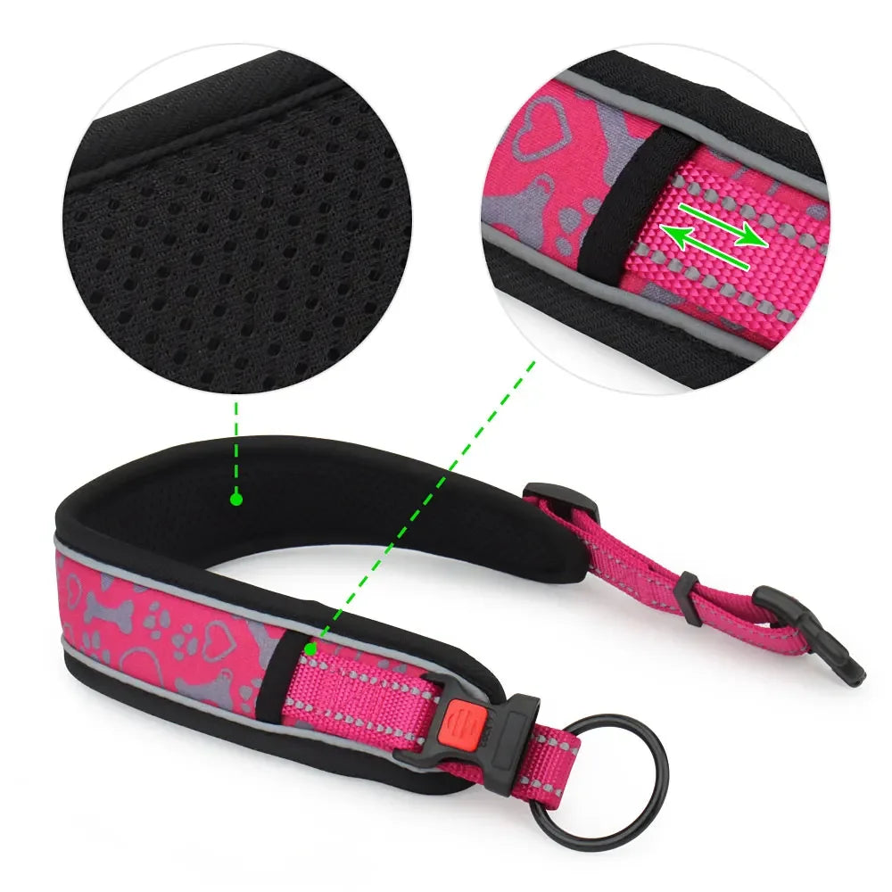 Infographie du collier rose avec zooms sur la doublure en maille respirante noire et la sangle extérieure sur fond blanc.